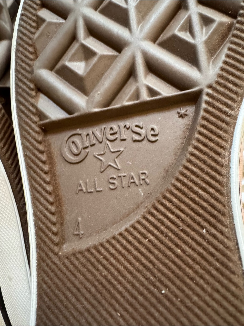 NEW CONVERSE Chuck Taylor All Star Lift Platform High Tops in Donut Glaze - Picture 9 of 9